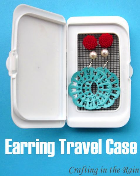 Earring Travel Case from a Baby Wipes Container! » Dollar Store Crafts